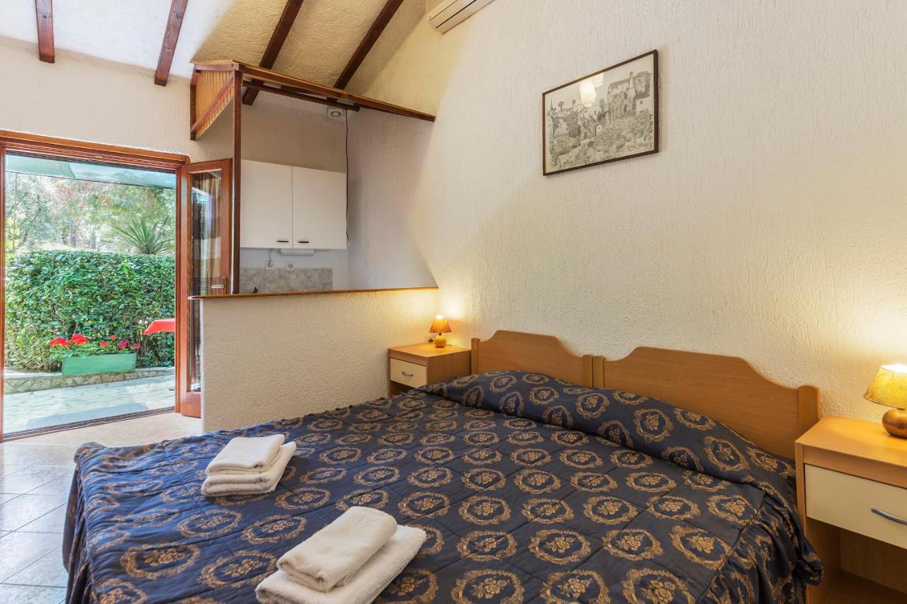 Mugeba Club Residence Porec Ngoại thất bức ảnh